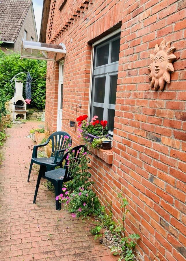 Ferienhaus Zur Sonne Wolpinghausen エクステリア 写真